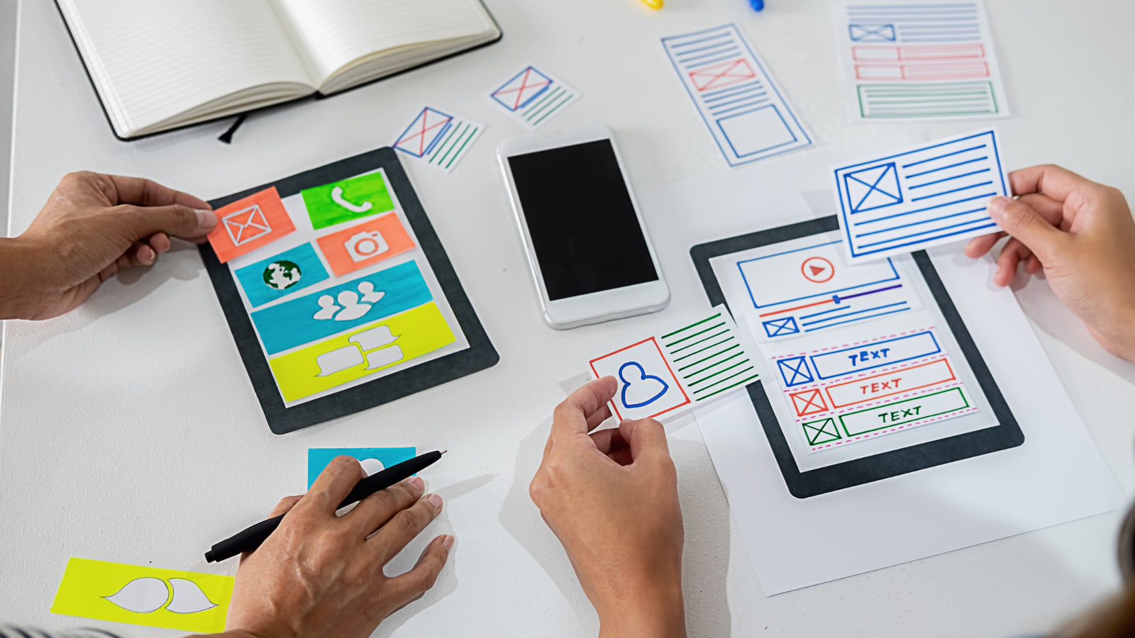 how often should a restaurant post on social media